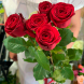5 красных роз в Алупке