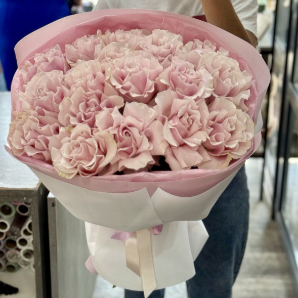 Букет 9 французких нежно-розовых роз в Алупке